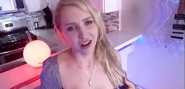  Stepmom Alix Lynx in need for some meat